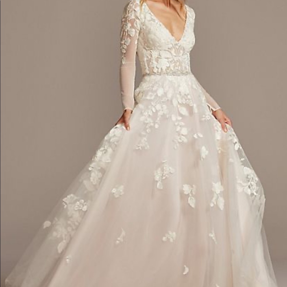 David’s bridal wedding dress